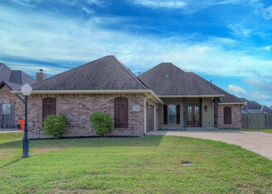 Property photo for 206 Tymark Drive, Bossier City, LA