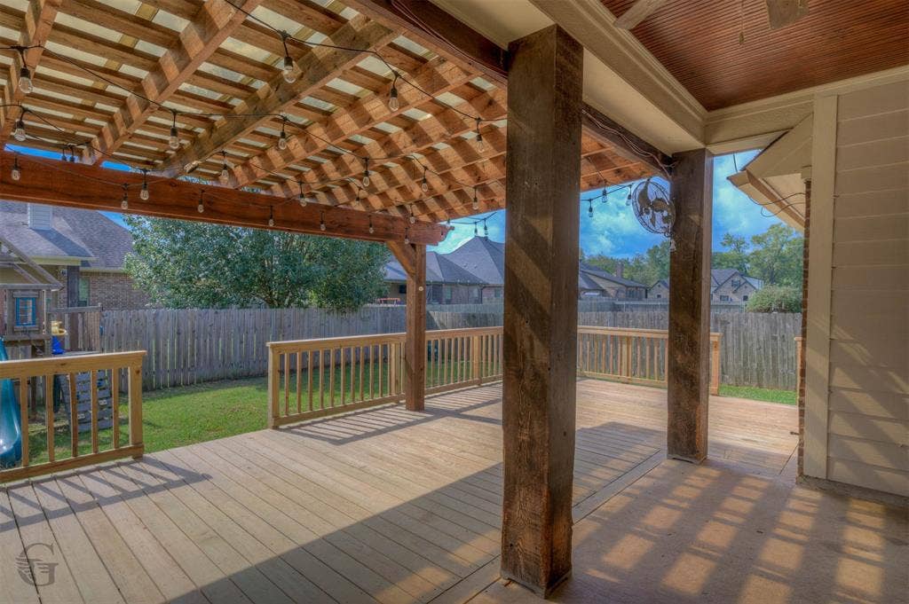 206 Tymark Drive, Bossier City, LA 71112 Patio and deck with pergola