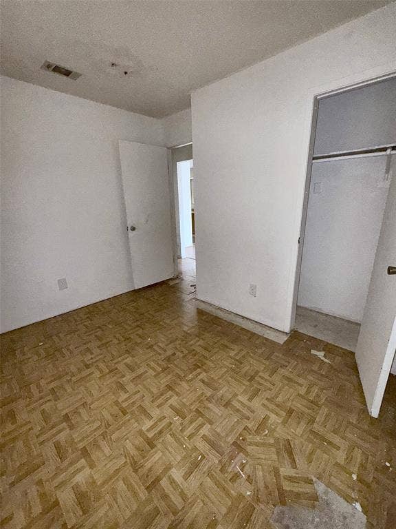 5332 Helmick Avenue, Fort Worth, TX 76107 5332 Helmick Avenue, Fort Worth, TX 76107