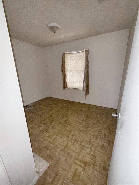 5332 Helmick Avenue, Fort Worth, TX 76107 5332 Helmick Avenue, Fort Worth, TX 76107
