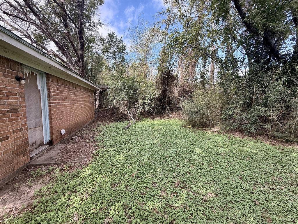 5332 Helmick Avenue, Fort Worth, TX 76107 5332 Helmick Avenue, Fort Worth, TX 76107
