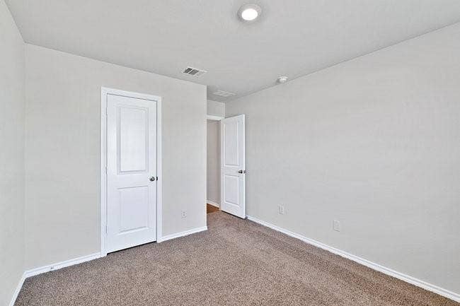 1450 Saddlehorn Drive, Denton, TX 76207 1450 Saddlehorn Drive, Denton, TX 76207