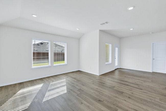 1450 Saddlehorn Drive, Denton, TX 76207 1450 Saddlehorn Drive, Denton, TX 76207