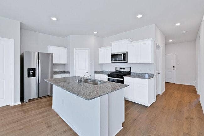 1450 Saddlehorn Drive, Denton, TX 76207 1450 Saddlehorn Drive, Denton, TX 76207