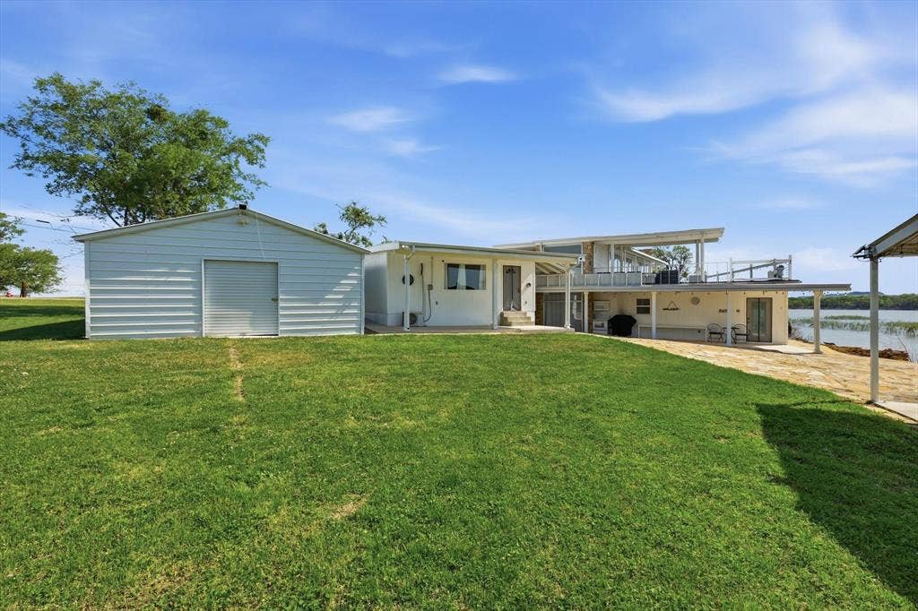 732 Blue Fathom Drive, Runaway Bay, TX 76426 732 Blue Fathom Drive, Runaway Bay, TX 76426
