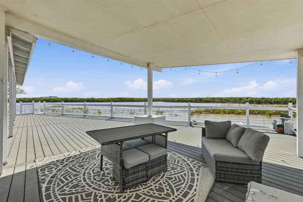 732 Blue Fathom Drive, Runaway Bay, TX 76426 732 Blue Fathom Drive, Runaway Bay, TX 76426