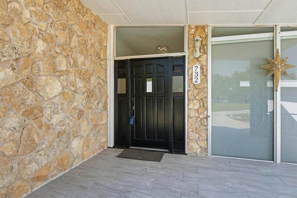 732 Blue Fathom Drive, Runaway Bay, TX 76426 732 Blue Fathom Drive, Runaway Bay, TX 76426