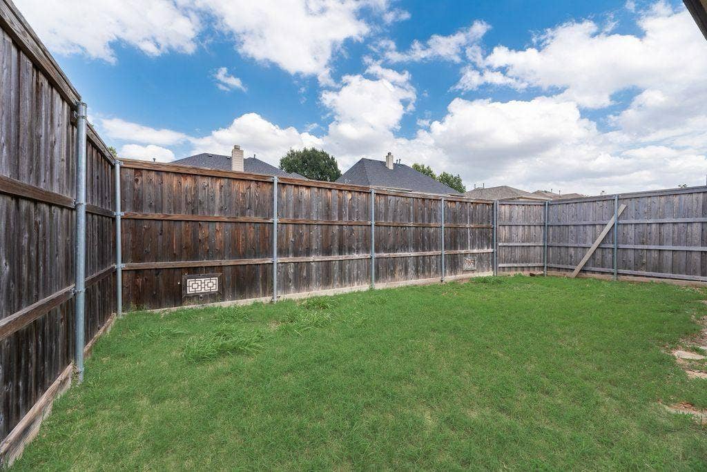 13714 Fall Harvest Drive, Frisco, TX 75033