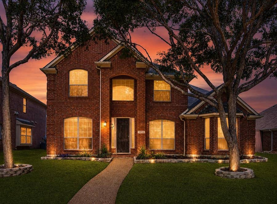 Property photo for 13714 Fall Harvest Drive, Frisco, TX