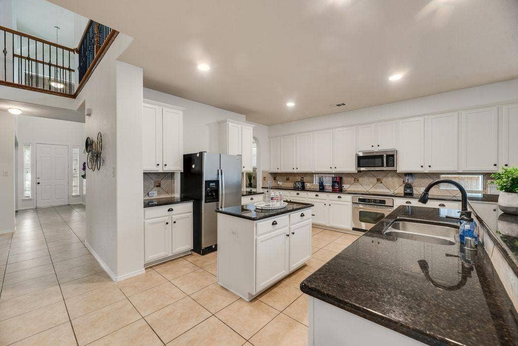 13714 Fall Harvest Drive, Frisco, TX 75033