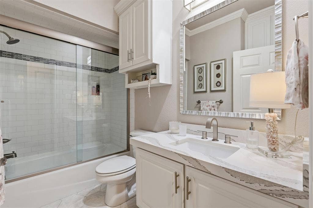 Guest bath adjacent to downstairs guest bedroom