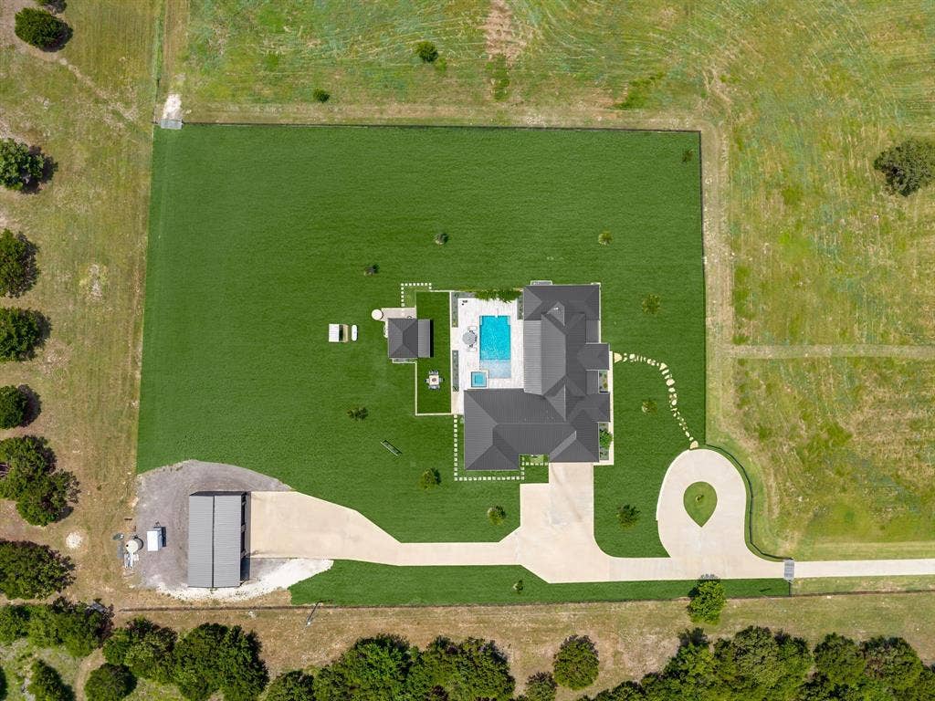 2145 CR 1227, Cleburne, TX 76033 2145 CR 1227, Cleburne, TX 76033
