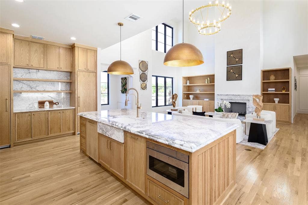 6452 Walnut Hill Lane, Dallas, TX 75230 6452 Walnut Hill Lane, Dallas, TX 75230