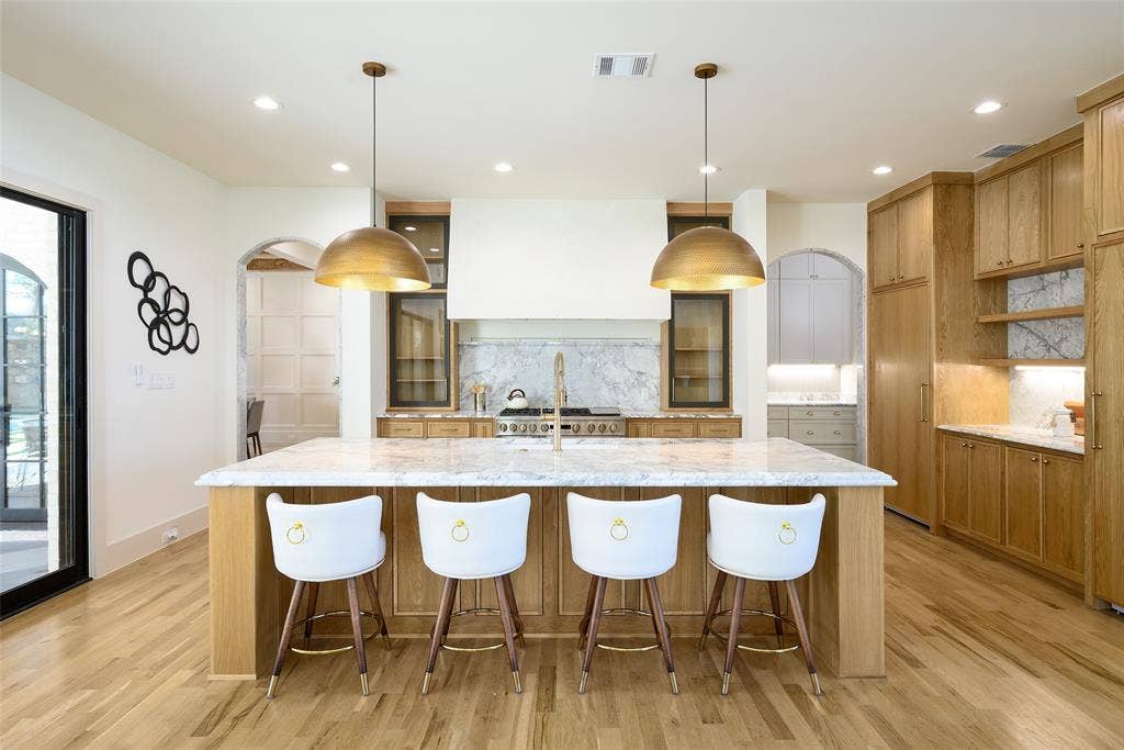 6452 Walnut Hill Lane, Dallas, TX 75230 6452 Walnut Hill Lane, Dallas, TX 75230