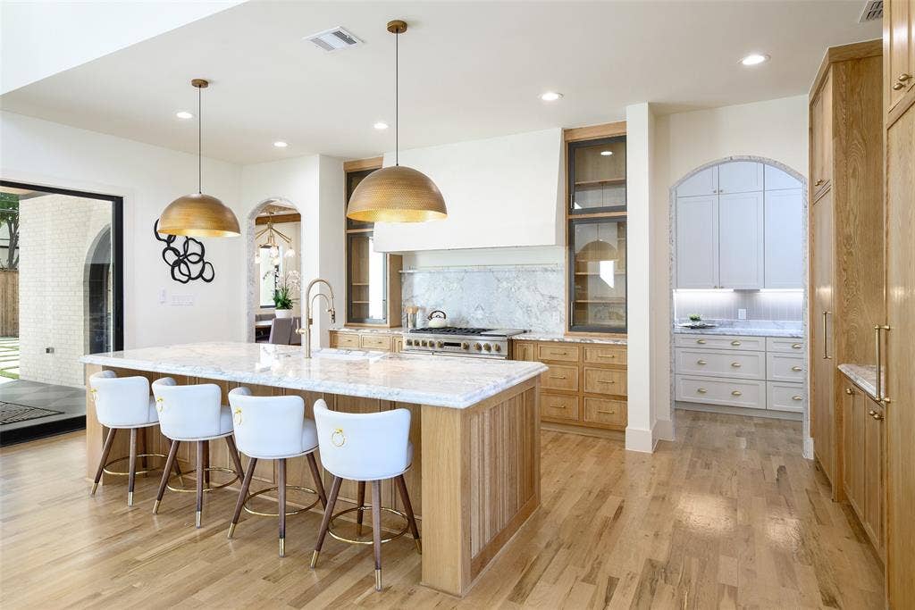 6452 Walnut Hill Lane, Dallas, TX 75230 6452 Walnut Hill Lane, Dallas, TX 75230