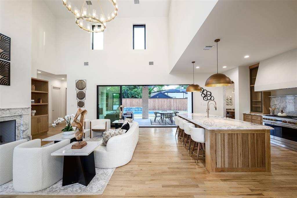 6452 Walnut Hill Lane, Dallas, TX 75230 6452 Walnut Hill Lane, Dallas, TX 75230
