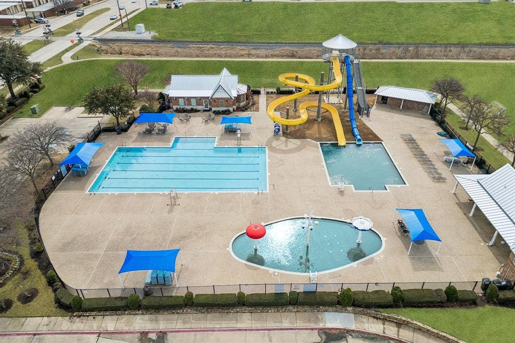 537 Maize Road, Murphy, TX 75094