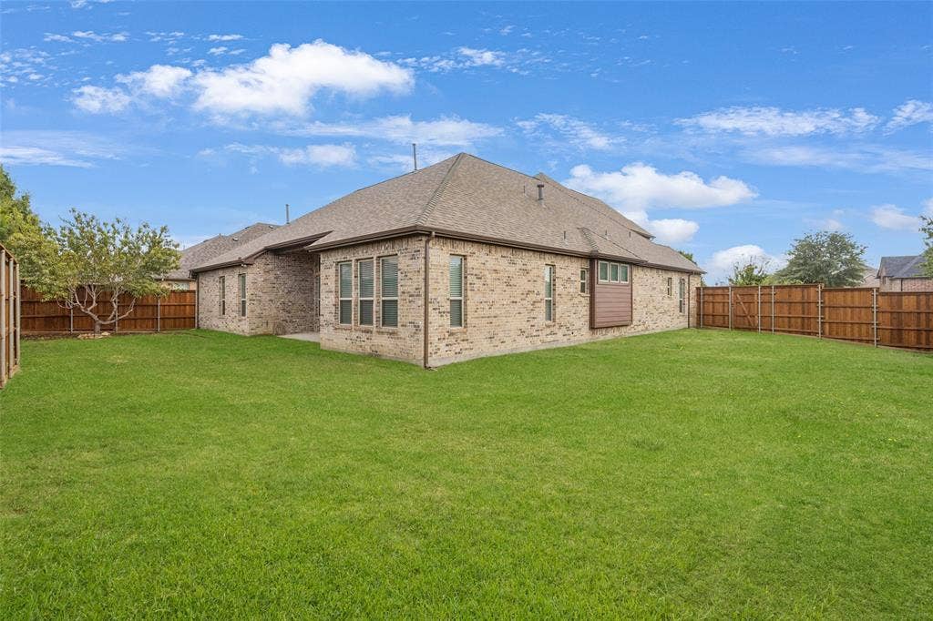 537 Maize Road, Murphy, TX 75094