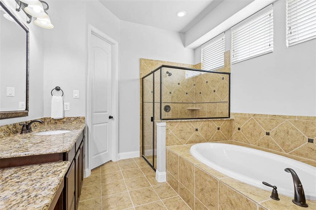 537 Maize Road, Murphy, TX 75094