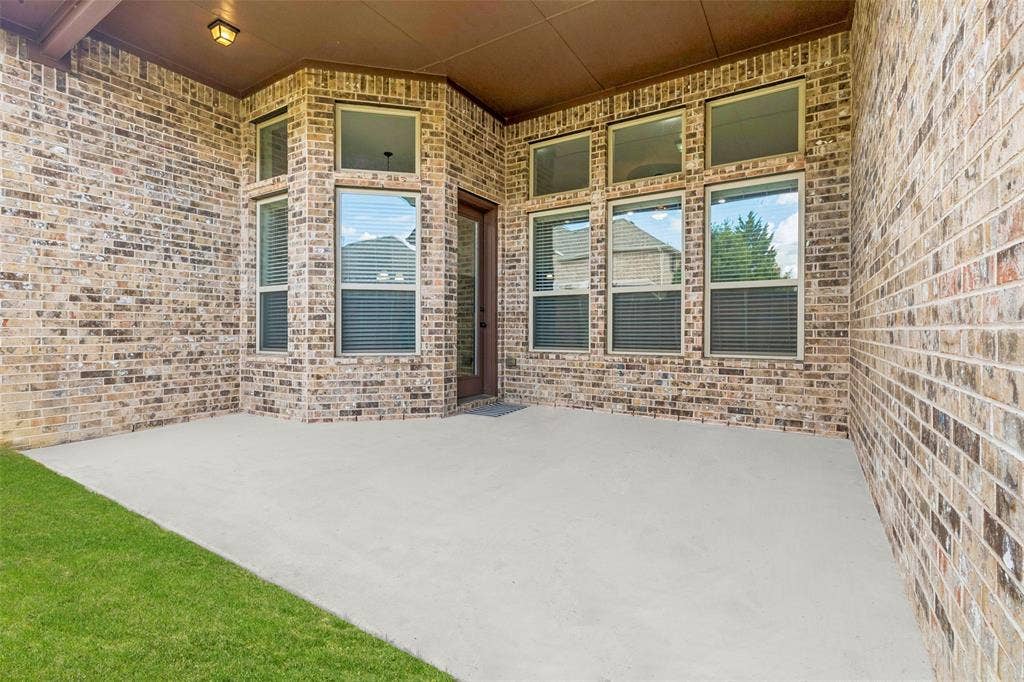 537 Maize Road, Murphy, TX 75094