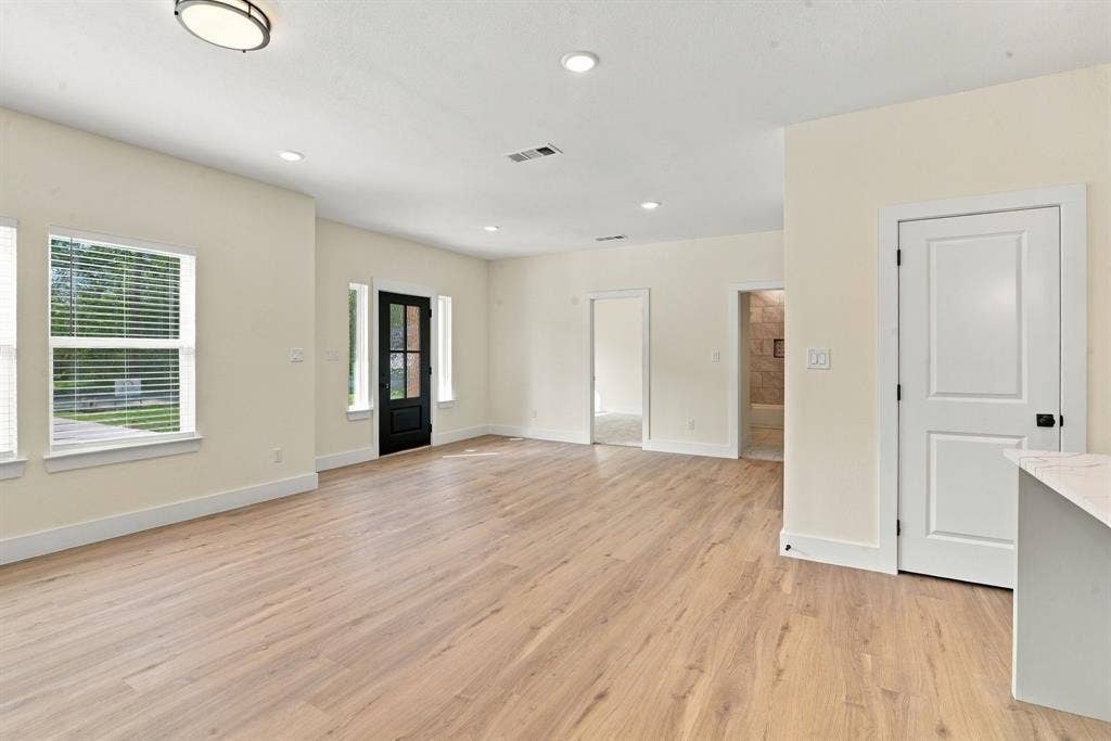 1400 W 12Th Avenue, Corsicana, TX 75110