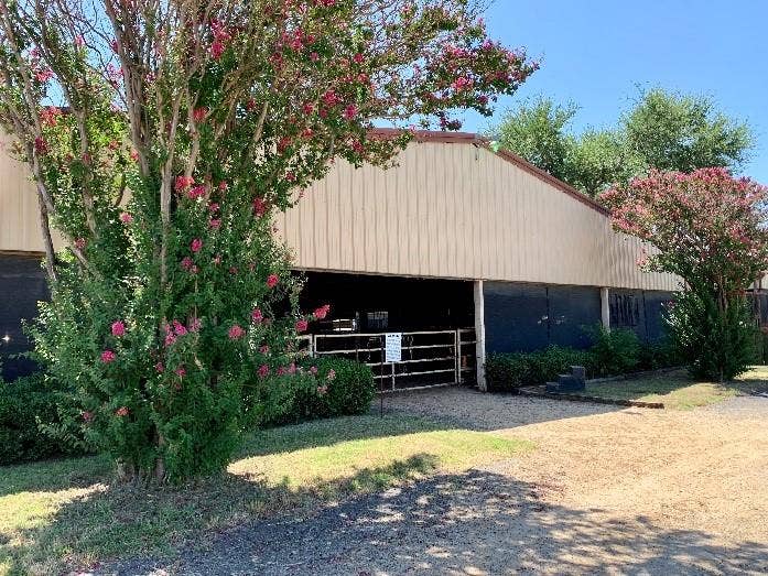 10145 Friendship Road, Pilot Point, TX 76258