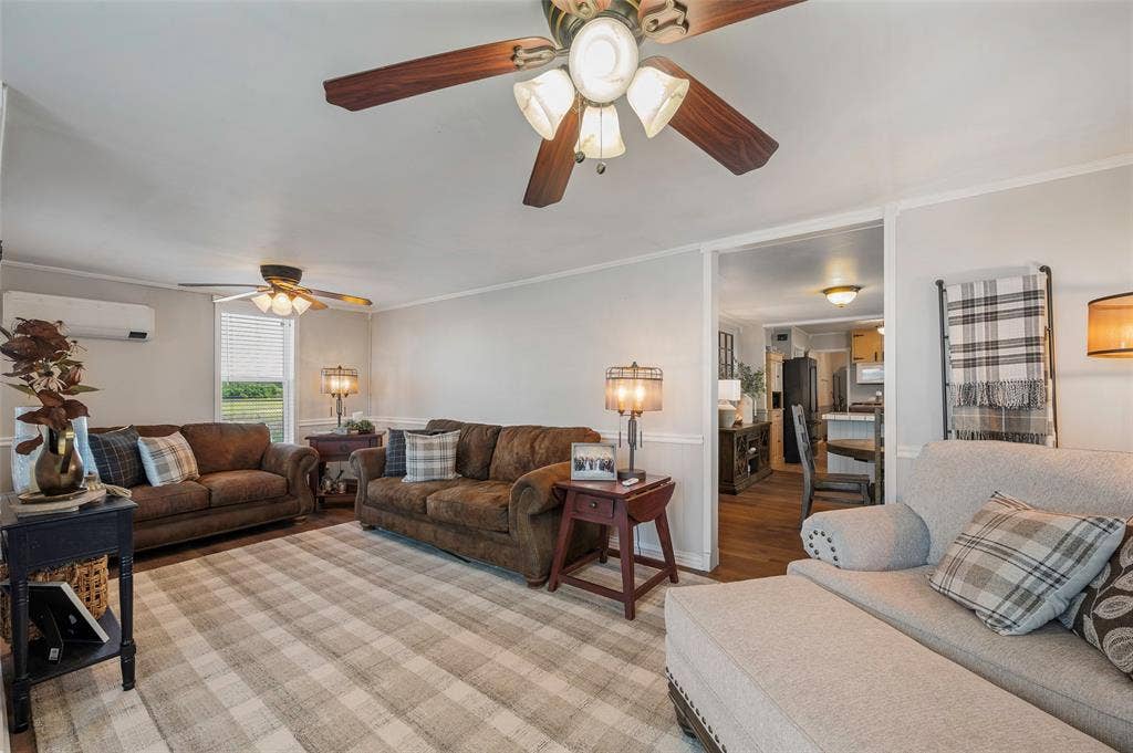 3913 Fm1956, Nocona, TX 76255