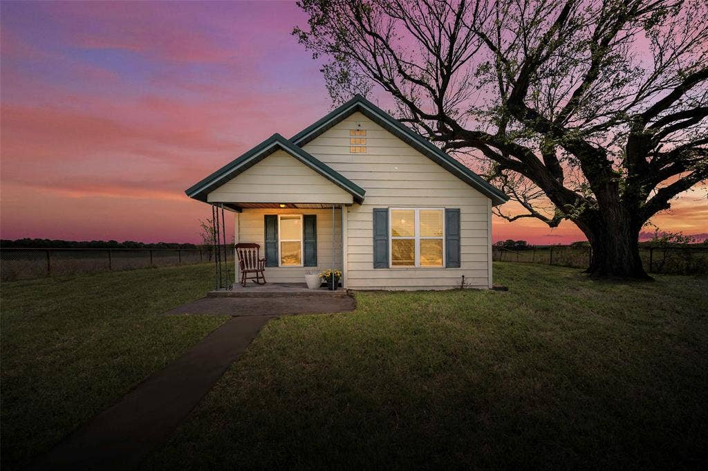 3913 Fm1956, Nocona, TX 76255