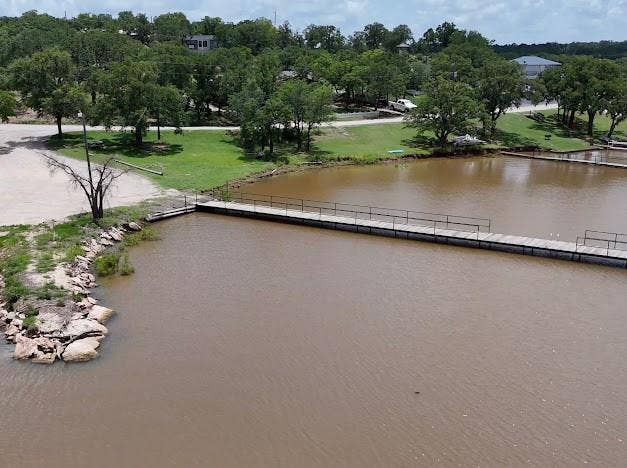 103 Diamond Oaks Drive, Nocona, TX 76255