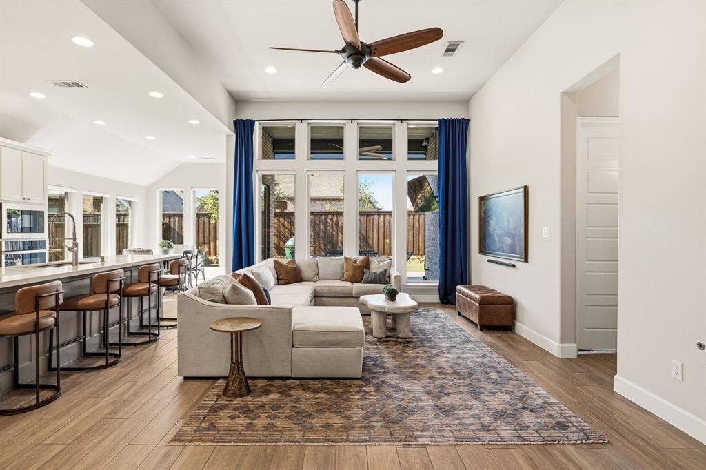 8901 Brandy Branch Way, McKinney, TX 75071 8901 Brandy Branch Way, McKinney, TX 75071