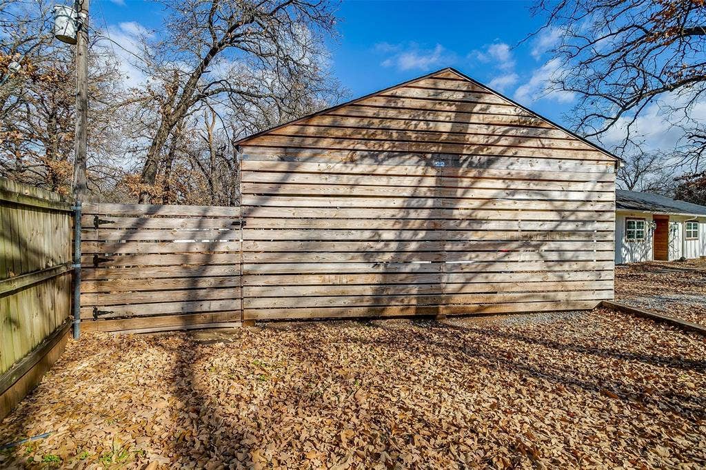 1809 Whispering Oaks Street, #B, Burleson, TX 76028 Gated Entry & Carport