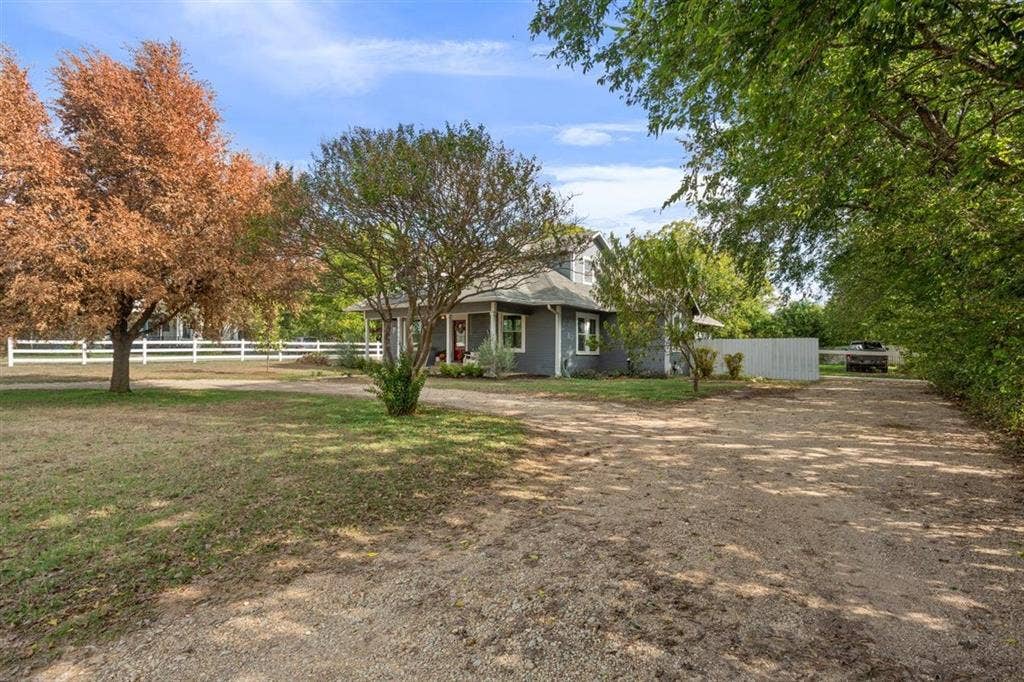 6007 Old Lorena Road, Lorena, TX 76655 6007 Old Lorena Road, Lorena, TX 76655