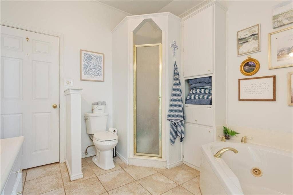 6007 Old Lorena Road, Lorena, TX 76655 6007 Old Lorena Road, Lorena, TX 76655