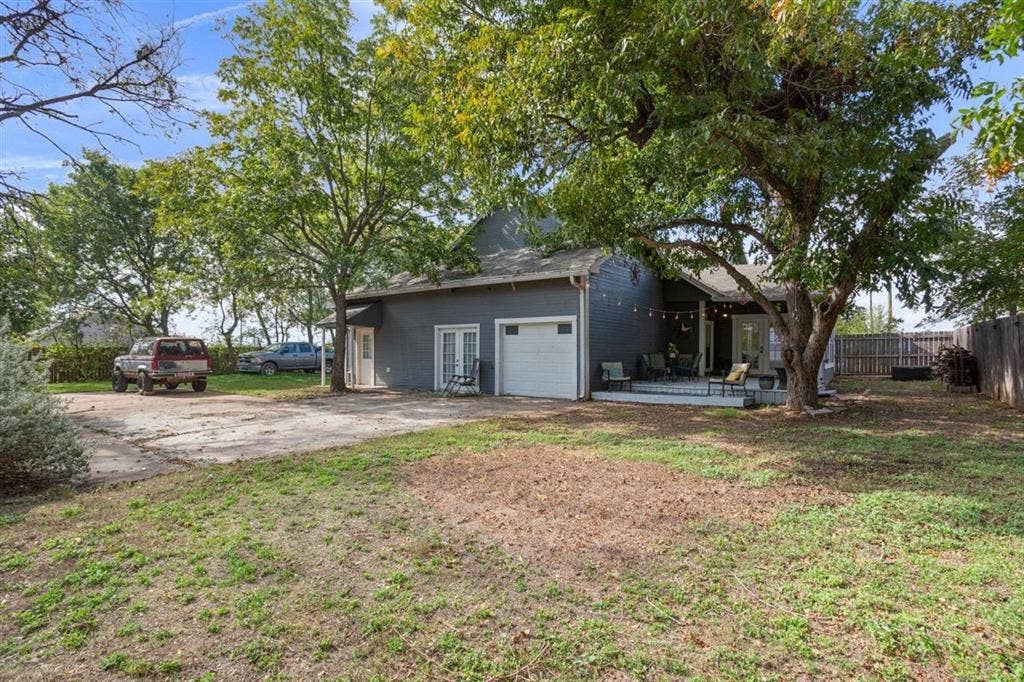 6007 Old Lorena Road, Lorena, TX 76655 6007 Old Lorena Road, Lorena, TX 76655