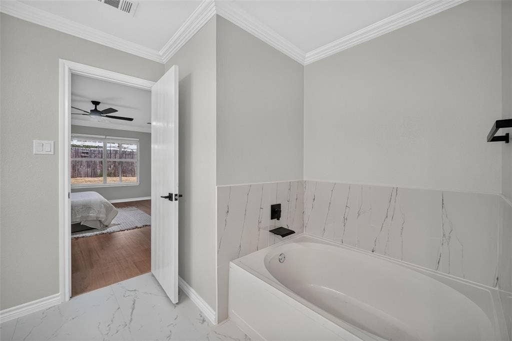 2440 Ranchview Drive, Grand Prairie, TX 75052 2440 Ranchview Drive, Grand Prairie, TX 75052