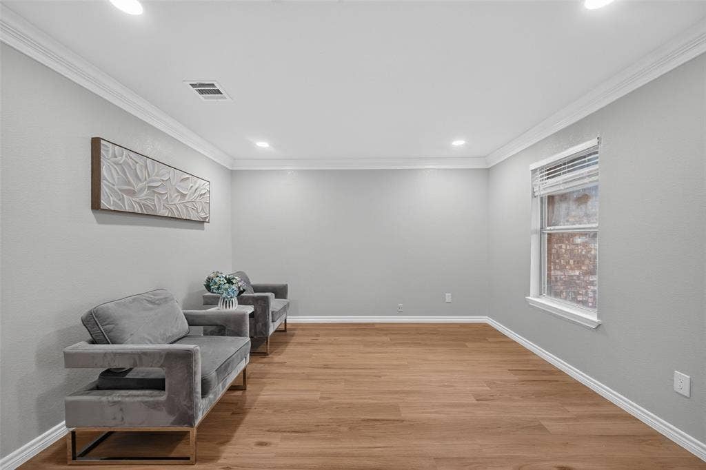 2440 Ranchview Drive, Grand Prairie, TX 75052 2440 Ranchview Drive, Grand Prairie, TX 75052