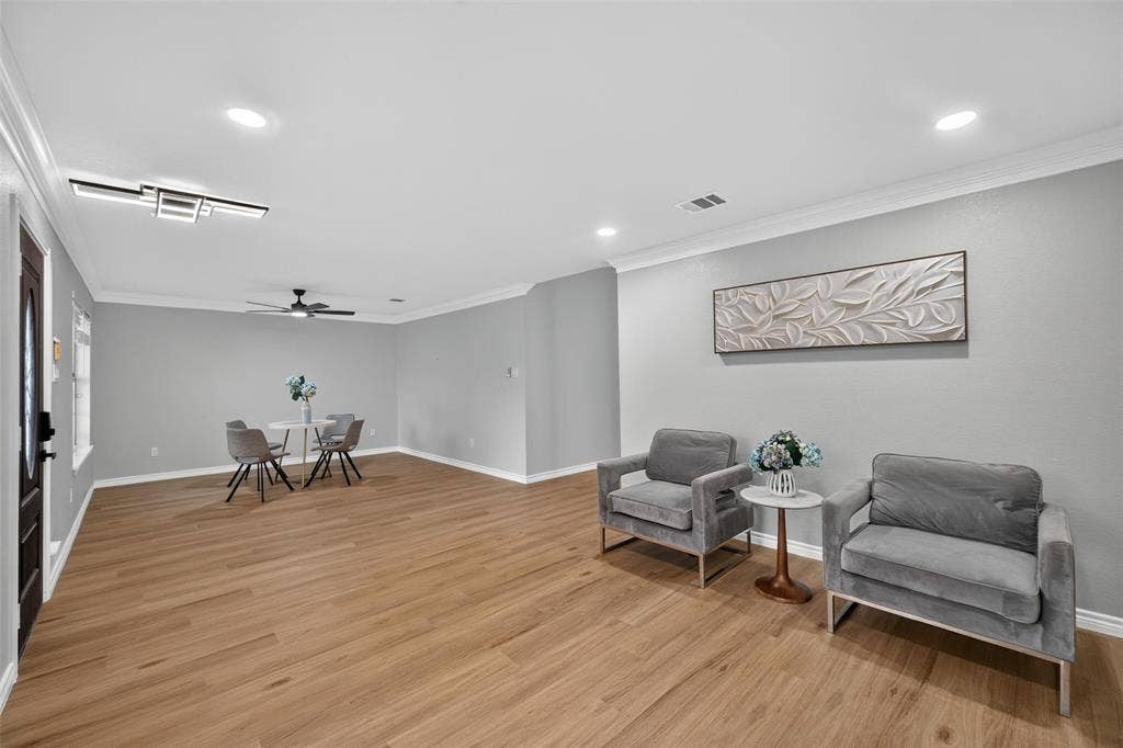 2440 Ranchview Drive, Grand Prairie, TX 75052 2440 Ranchview Drive, Grand Prairie, TX 75052