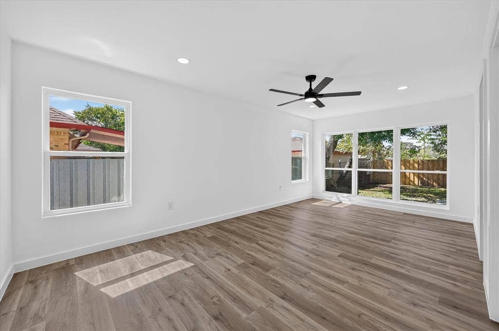 2009 Las Cruces Lane, Dallas, TX 75217 2009 Las Cruces Lane, Dallas, TX 75217