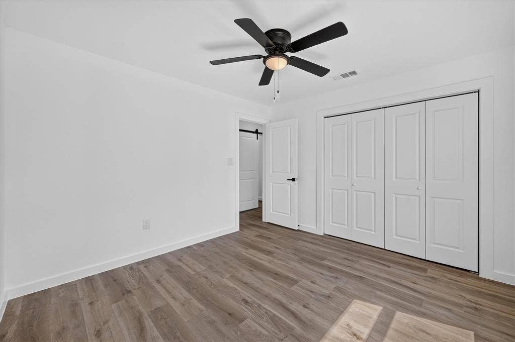 2009 Las Cruces Lane, Dallas, TX 75217 2009 Las Cruces Lane, Dallas, TX 75217