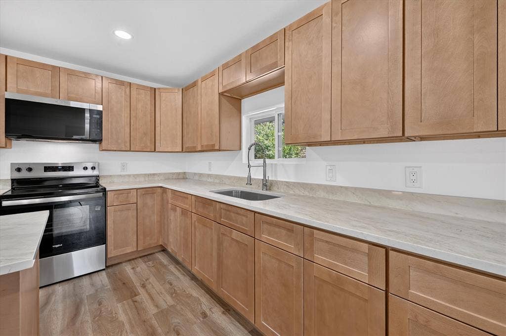 2009 Las Cruces Lane, Dallas, TX 75217 2009 Las Cruces Lane, Dallas, TX 75217