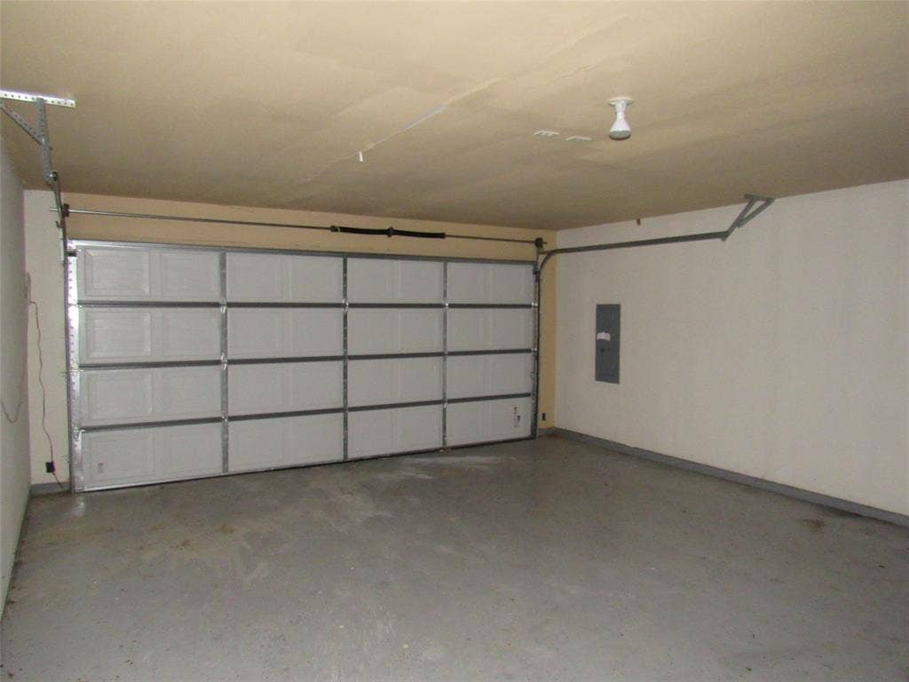 39220 Shadow Ridge Drive, Whitney, TX 76692 39220 Shadow Ridge Drive, Whitney, TX 76692