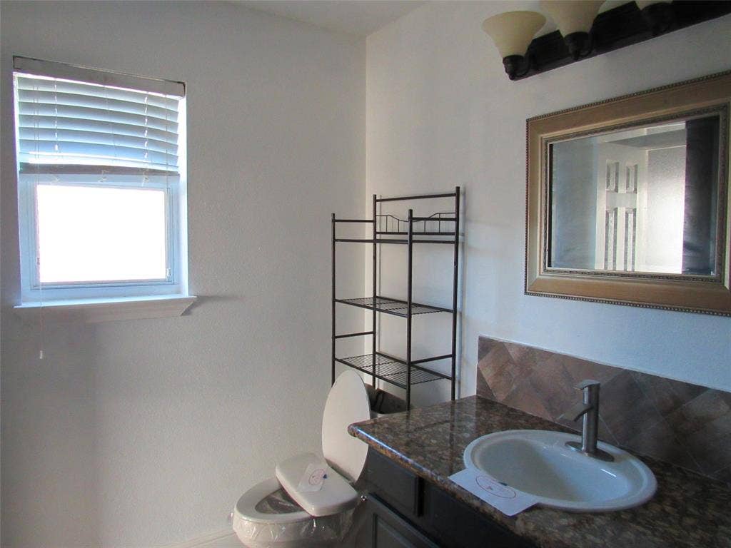 39220 Shadow Ridge Drive, Whitney, TX 76692 39220 Shadow Ridge Drive, Whitney, TX 76692