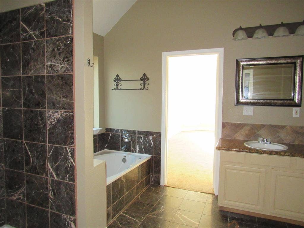 39220 Shadow Ridge Drive, Whitney, TX 76692 39220 Shadow Ridge Drive, Whitney, TX 76692