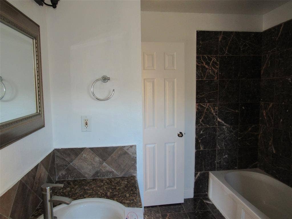 39220 Shadow Ridge Drive, Whitney, TX 76692 39220 Shadow Ridge Drive, Whitney, TX 76692
