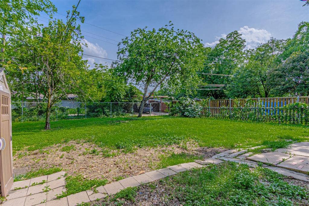2618 Centerville Road, Dallas, TX 75228