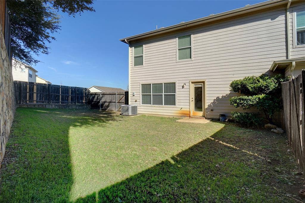 7421 Cowhand Court, Fort Worth, TX 76131 7421 Cowhand Court, Fort Worth, TX 76131