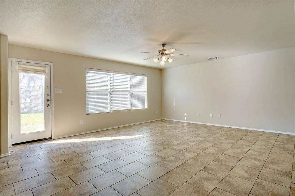 7421 Cowhand Court, Fort Worth, TX 76131 7421 Cowhand Court, Fort Worth, TX 76131