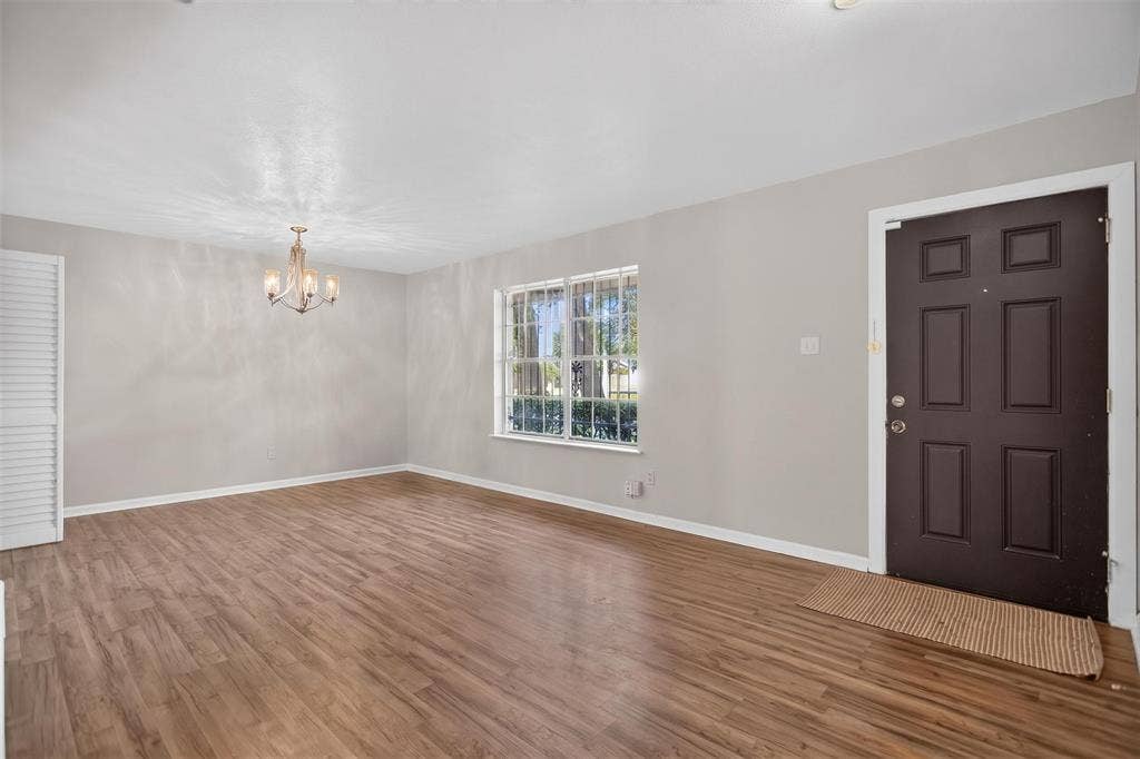 9610 Jennie Lee Lane, Dallas, TX 75227 9610 Jennie Lee Lane, Dallas, TX 75227