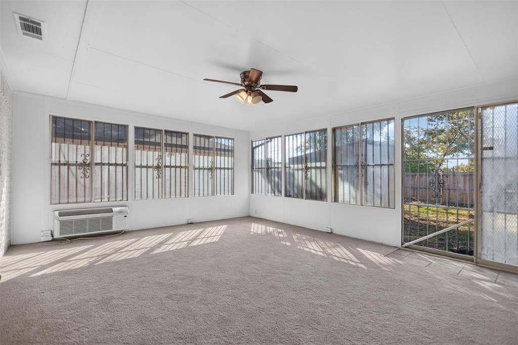 9610 Jennie Lee Lane, Dallas, TX 75227 9610 Jennie Lee Lane, Dallas, TX 75227