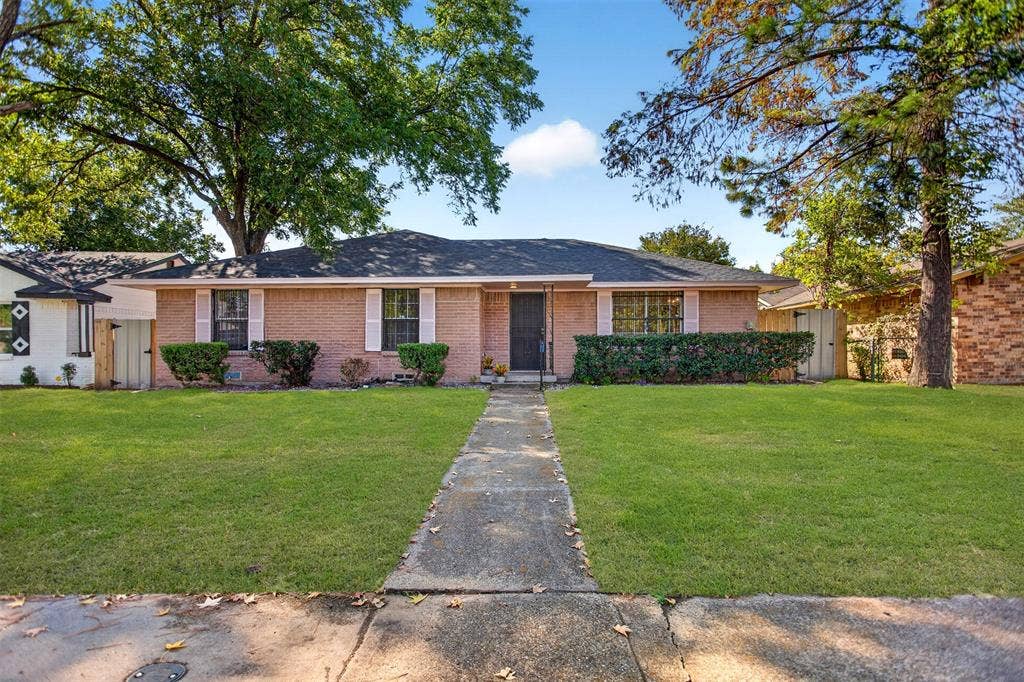 9610 Jennie Lee Lane, Dallas, TX 75227 9610 Jennie Lee Lane, Dallas, TX 75227